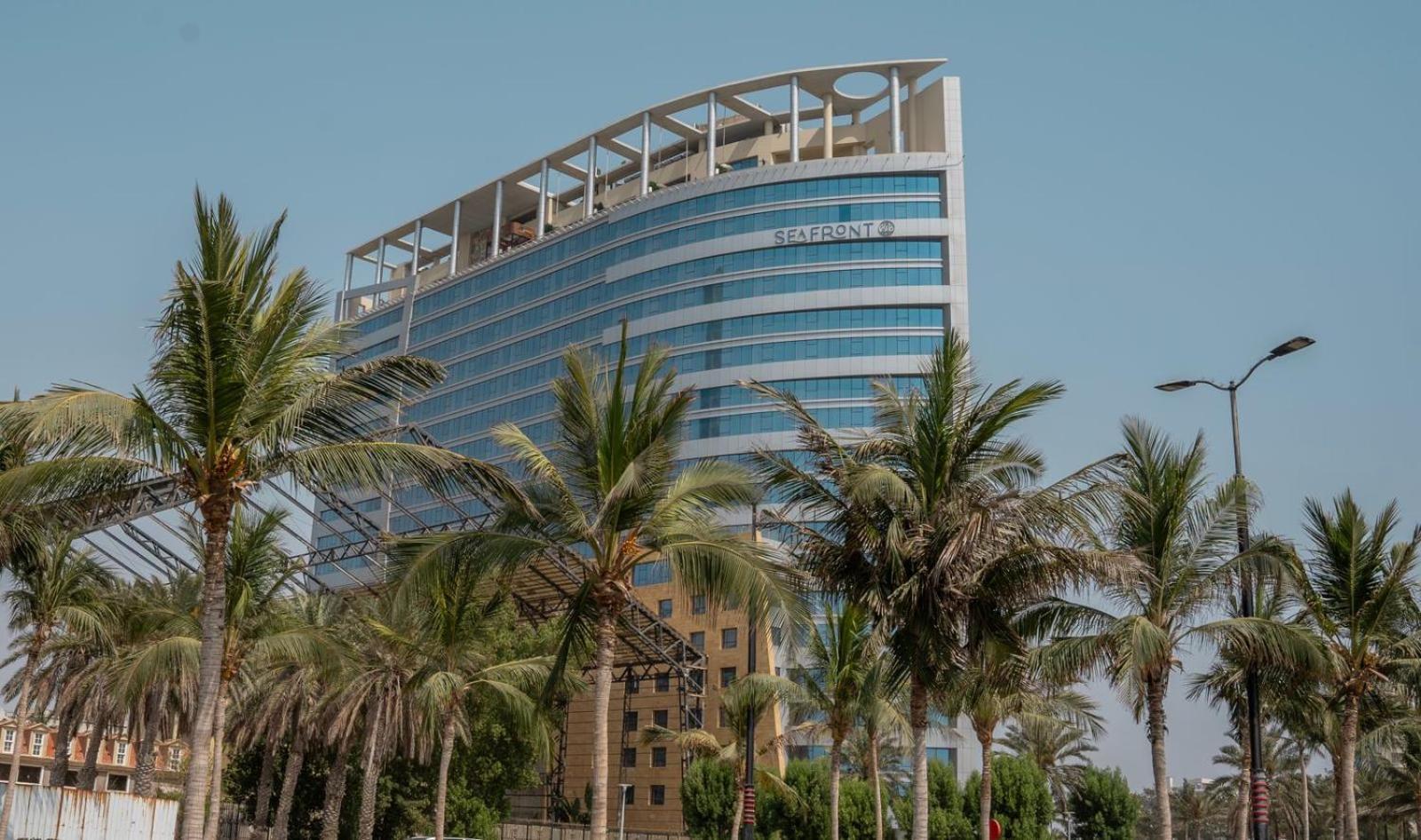 Seafront Luxury Suites Jeddah Corniche Exterior photo
